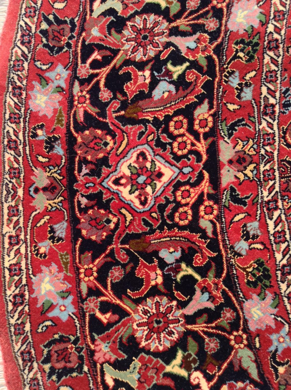 bijar persian red blue white 6-7 round border