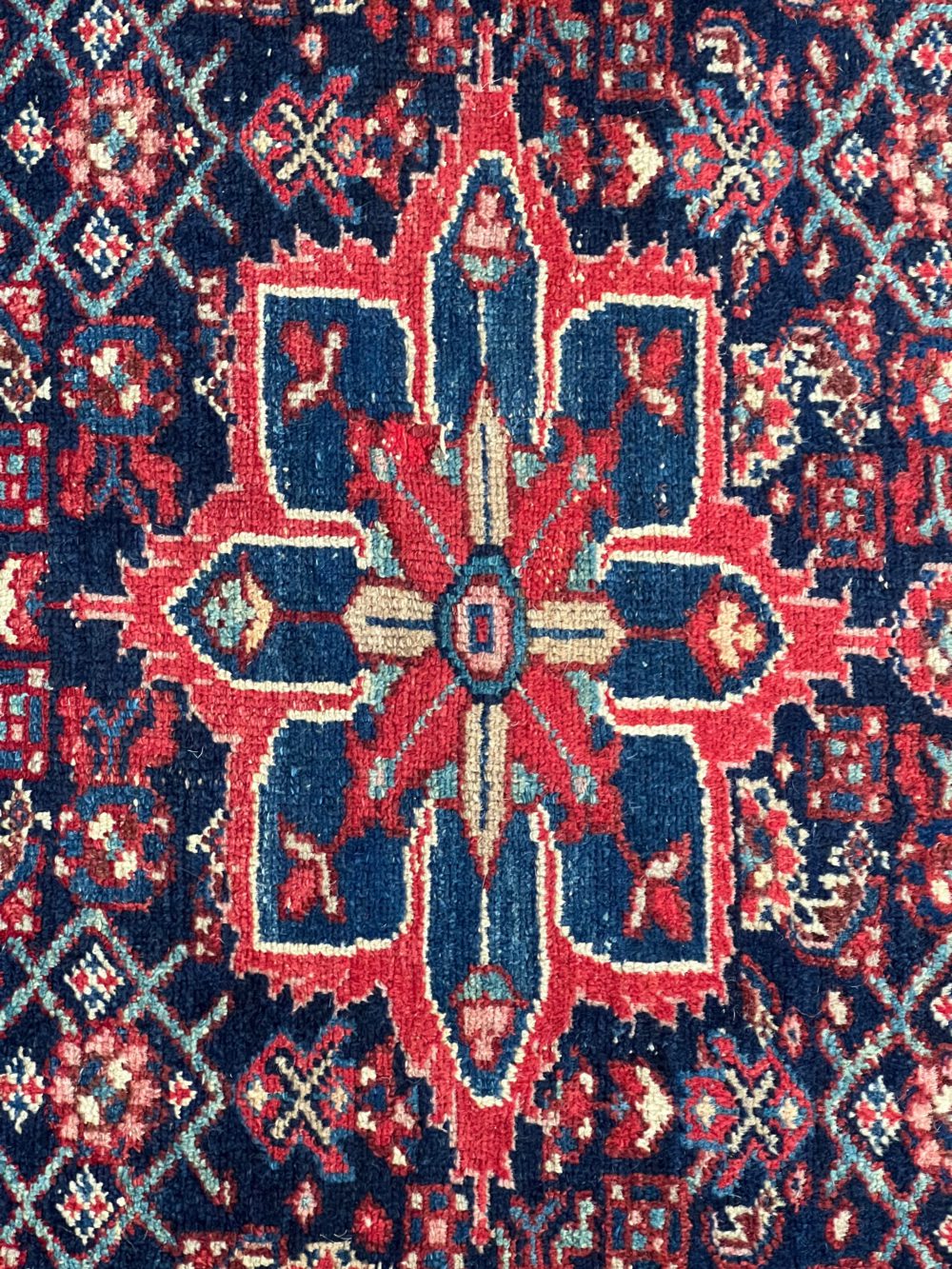 06215 Vintage Malayer Persian Blue Red Natural 4-9x6-10 | Manoukian Rugs™ cu