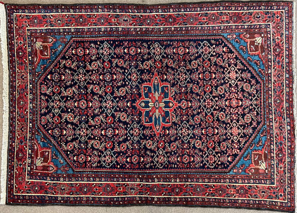 06215 Vintage Malayer Persian Blue Red Natural 4-9x6-10 | Manoukian Rugs™ ws